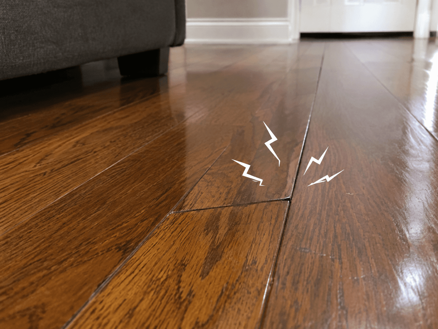 Pourquoi mon plancher de bois franc craque-t-il? Causes et solutions